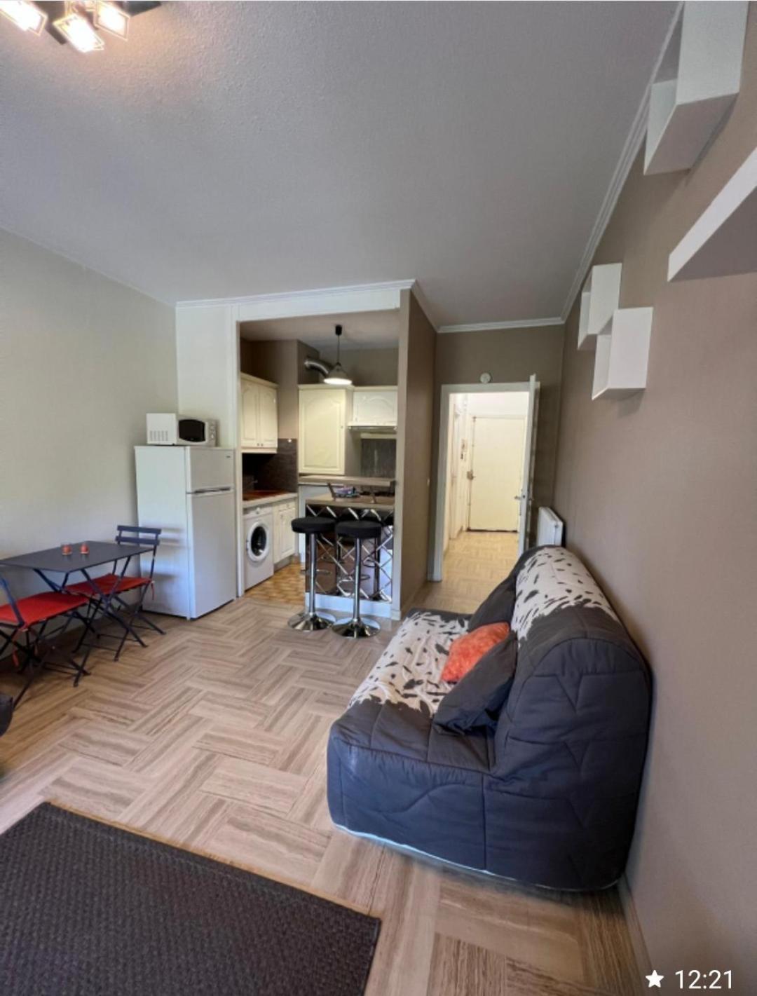 Charmant Studio Villeneuve-Loubet Bagian luar foto